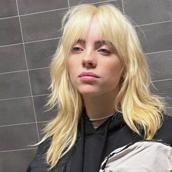Billie Eilish tarzını değiştirdi!
